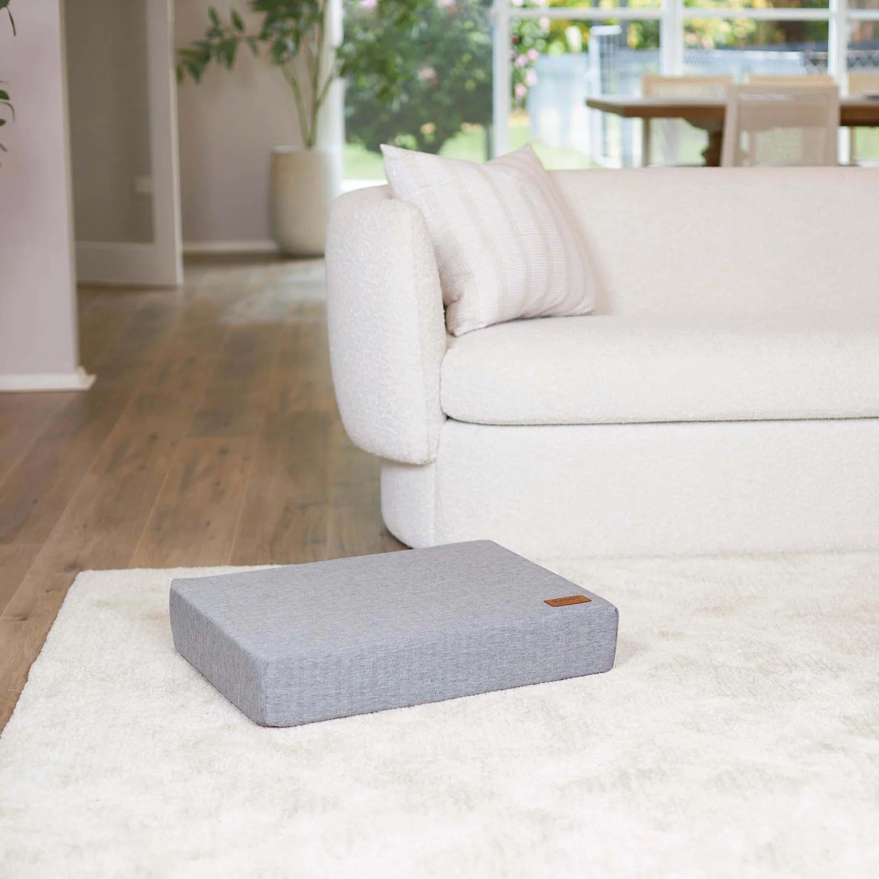 Kazoo Slumber Bed Ash Medium
