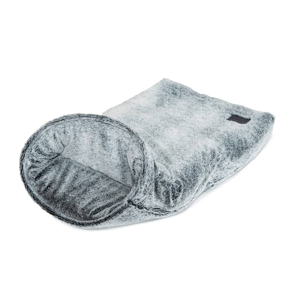 Superior Cosy Pet Burrow Artic Fur